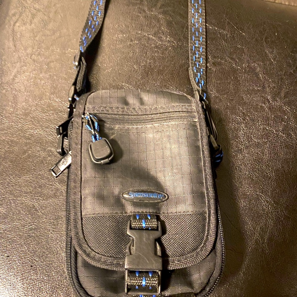 Samsonite Mini Backpack/Bag Nylon Shoulders Strap Size 7”x4 1/2”x2 1/2”